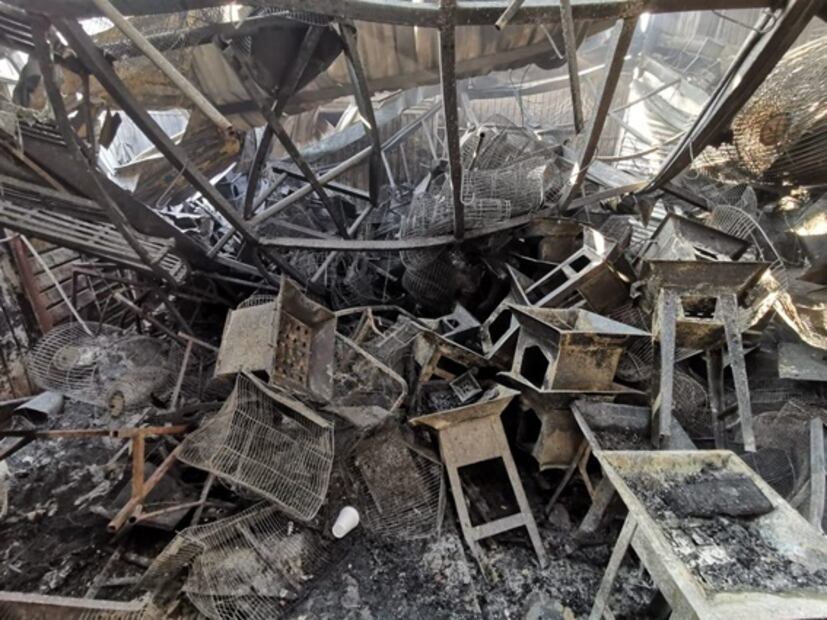 Un lesionado y daños en más de 100 locales, saldo de incendio en Central de Abasto de Oaxaca