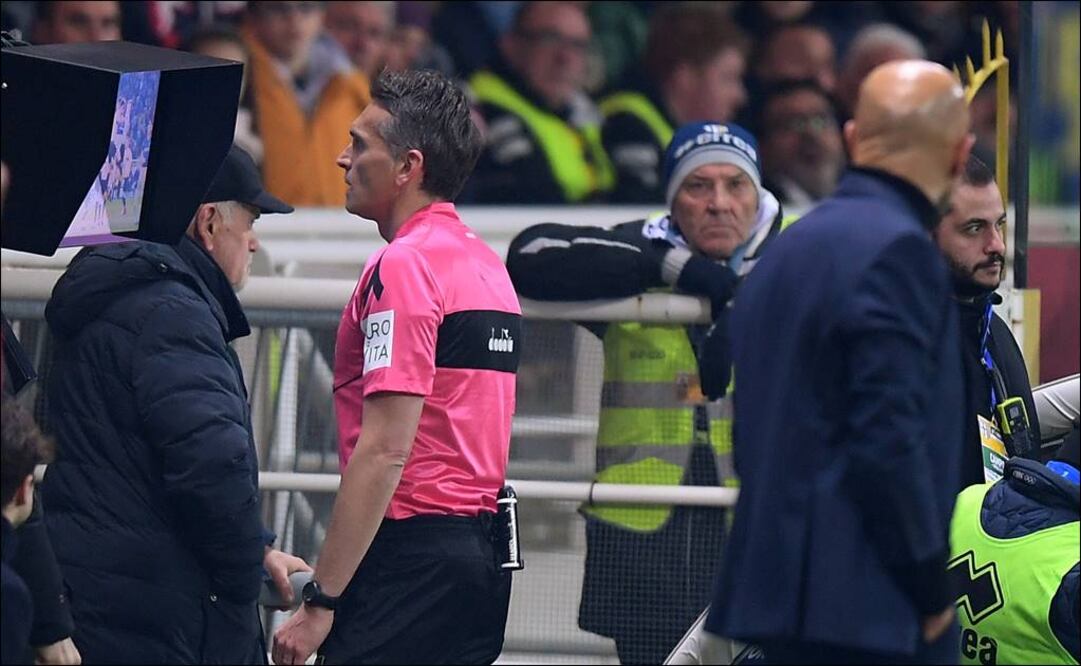 Videoarbitraje. Foto: Reuters