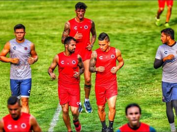 Hijos de Enrique Meza dirigen entrenamiento del Veracruz