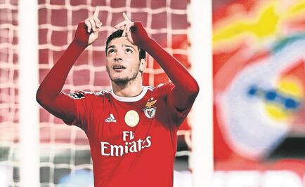 Límite de extranjeros evita que Raúl Jiménez vaya a China