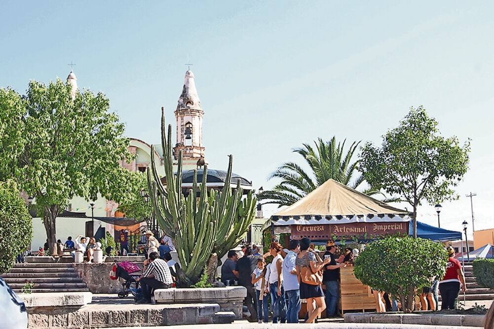 En San Luis Potosí se comercializan 25 marcas de cerveza artesanal, antes eran sólo ocho, lo que representa un crecimiento en 300% en los dos últimos años. Fotos:  MARTHA ALICIA BLANCO
