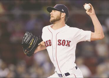 Chris Sale renueva con Boston hasta 2024