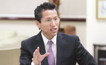 Renuncia Aristóteles Núñez al SAT