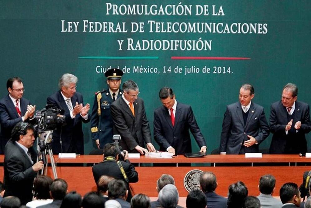Third major TV network debuts in Mexico, good for competitiveness: EPN