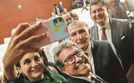 Intercambia desaire por selfies y tamaliza