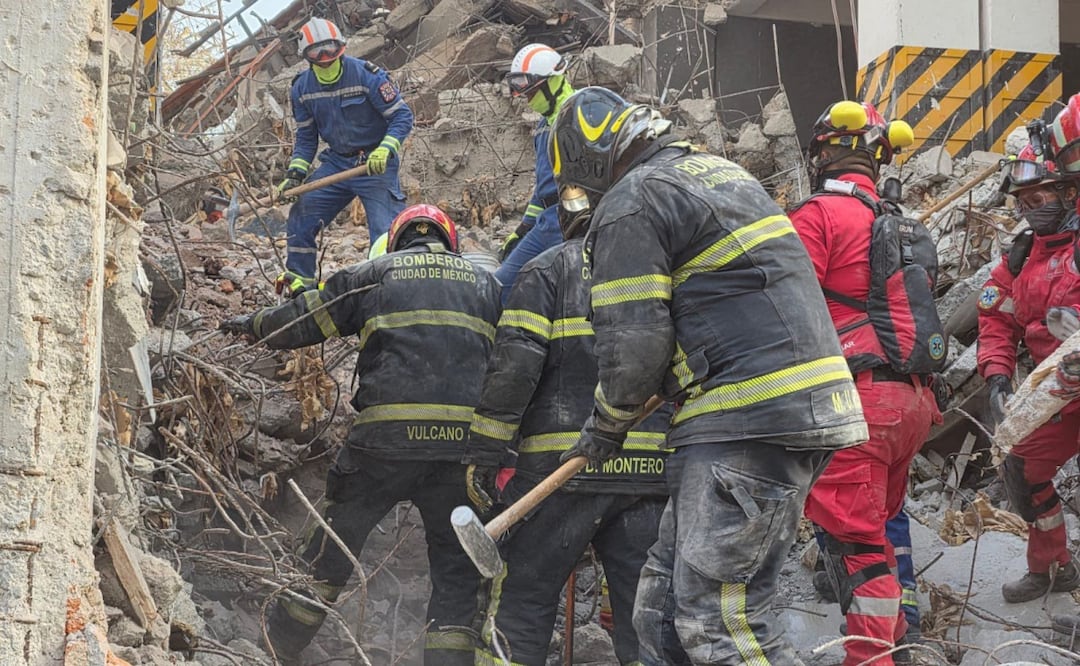 Hallan sin vida al último trabajador en edificio colapsado de la colonia Tránsito; suman tres fallecidos. Foto: Especial