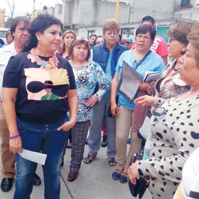 Clara Brugada, alcaldesa de Iztapalapa, cuestionó que la ex delegada del PRD haya dejado deudas millonarias a la alcaldía, así como obras inexistentes. (ESPECIAL)