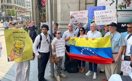 Protestan en Madrid contra Telefónica por complicidad con el gobierno de Maduro