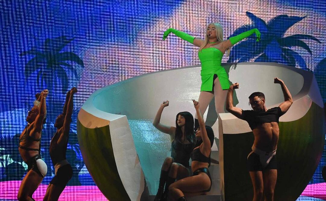 Los MTV tuvo en la artista alemana Kim Petras su primera actuación transexual de su historia. Foto: AFP