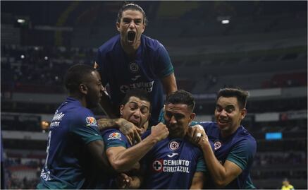Cruz Azul 'pega el grito' con la remontada a León en los últimos minutos