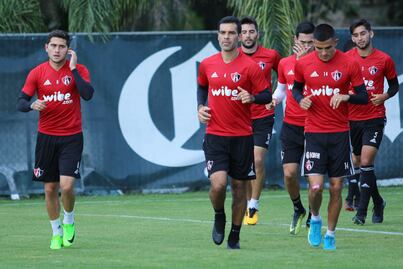 Rafael Márquez vuelve a ser convocado por Atlas