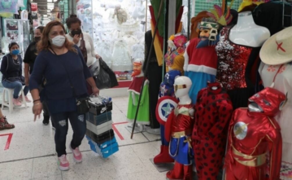 Informales se disputan calles del Centro Histórico y Tepito  