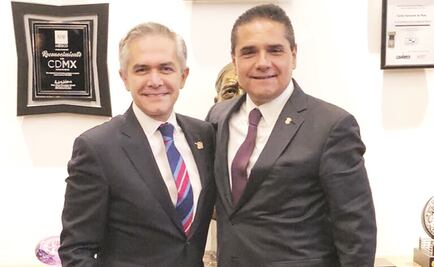 Aureoles declina a la candidatura presidencial