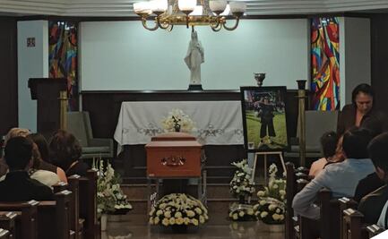 Dan último adiós a la fotoperiodista Berenice Giles; carroza fúnebre se dirige a Aguascalientes