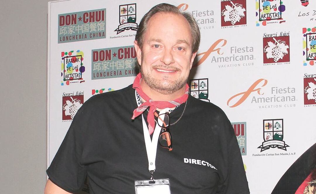 Moreno Ivanova dio un cheque a la Fundación Caritas San Maron. (Foto: Archivo / EL UNIVERSAL)