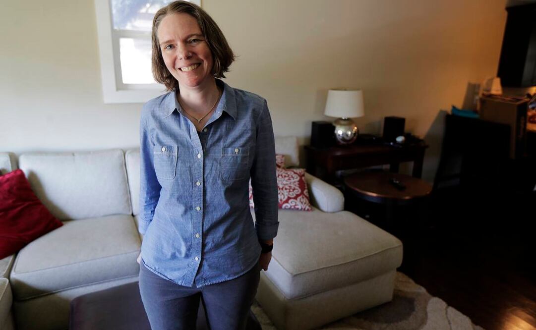 Jennifer Haller fue una de las voluntarias que participó en la prueba de la vacuna contra el coronavirus. Fotos: AP