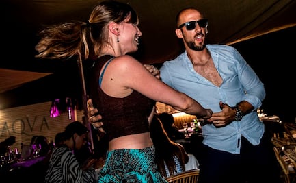 Italia cierra discotecas e impone uso de mascarilla por la noche en lugares públicos