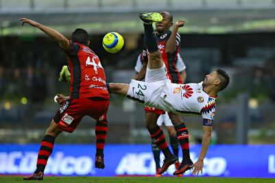 América y Xolos aburren en el estadio Azteca