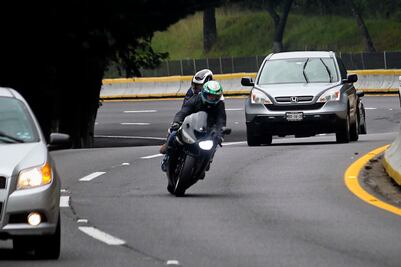 Uso de motocicletas robadas para delinquir, grave problema de seguridad: Senado