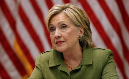 Clinton deberá responder preguntas de republicanos por escrito: juez 