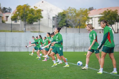 La Selección Mexicana Femenil olvida triunfo sobre Estados Unidos y busca su pase a Semifinales