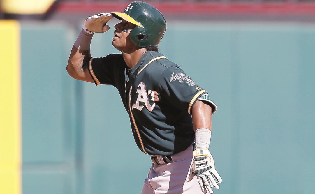Khris Davis es la esperanza del equipo; es constante con el bat y se mantiene sano. (ARCHIVO. EL UNIVERSAL)
