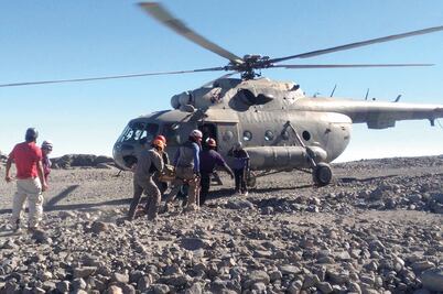 Salvan a alpinistas de EU atrapados en el Pico de Orizaba