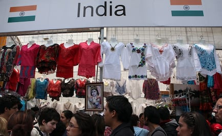 Alistan la Feria de las Culturas Amigas