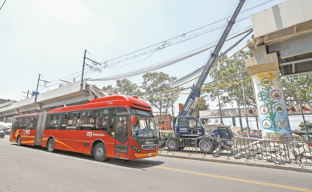 El servicio emergente del MB será de Atlalilco a Tláhuac. Foto: Diego Simón. EL UNIVERSAL