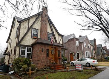 Anuncian en Airbnb casa donde vivió de niño Donald Trump 
