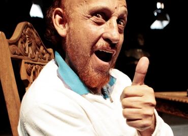 Papá de Natasha Dupeyrón no le importa vivir en un asilo, con tal de seguir actuando