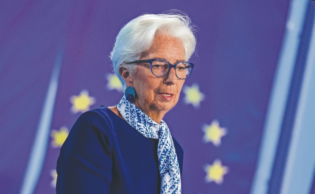 Christine Lagarde, presidenta del Banco Central Europeo durante la conferencia en Fráncfort. Foto: de RONALD WITTEK. EFE