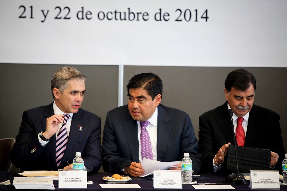 Las corbatas de Mancera y Barbosa