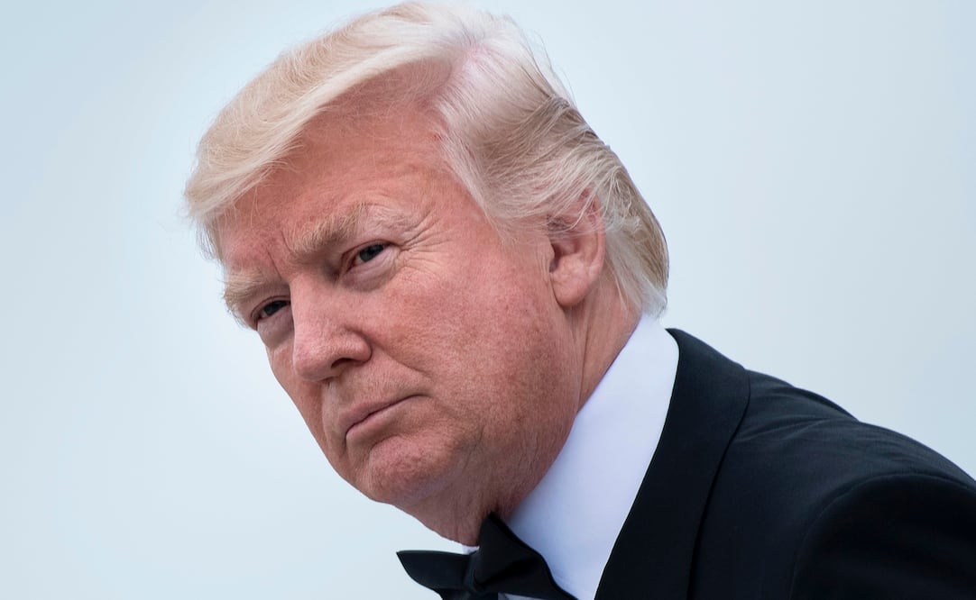 Trump firma plan de presupuesto y evita cierre del gobierno