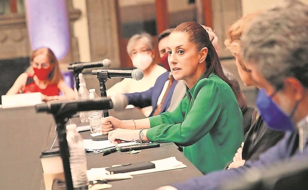 Sheinbaum destacó que en la CDMX los espacios para estudios superiores han aumentado 126%. Foto: Especial.