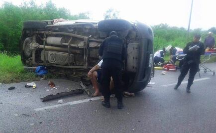 Vuelca camioneta en Tamaulipas; hay 3 muertos