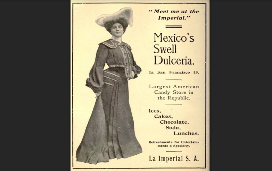 Una imagen publicitaria de 1904 dirigida al público extranjero, en la que una elegante dama posa junto a la leyenda “Nos vemos en La Imperial”, refiriéndose a la famosa tienda de dulces y chocolates que se encontraba en el número 13 de la calle de San Francisco, hoy Madero, en el Centro Histórico. De acuerdo al anuncio, se trataba de la dulcería americana más grande de toda la república. Crédito: Col. Villasana-Torres
