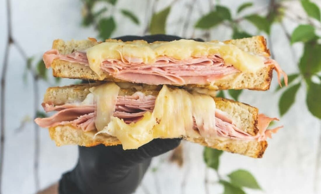 En estos lugares hacen los mejores sándwiches de la CDMX Foto: Borona lonchería/ Instagram