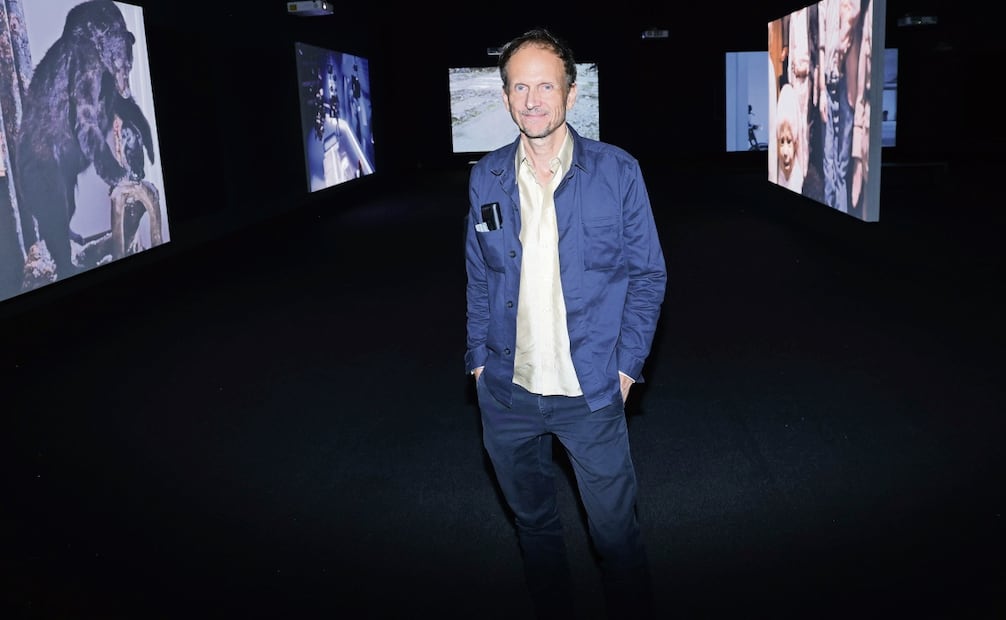 El artista Julian Rosefeldt presenta su obra en el MUAC. Foto: Fernanda Rojas/ El Universal