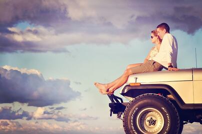 Estos autos aumentan tus posibilidades de conseguir pareja en apps de citas