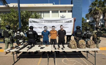 Aseguran armas y vehículos robados en Nuevo Altata, Sinaloa; detienen a cinco personas