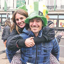 Familiares de australianos enviaron ADN para su análisis