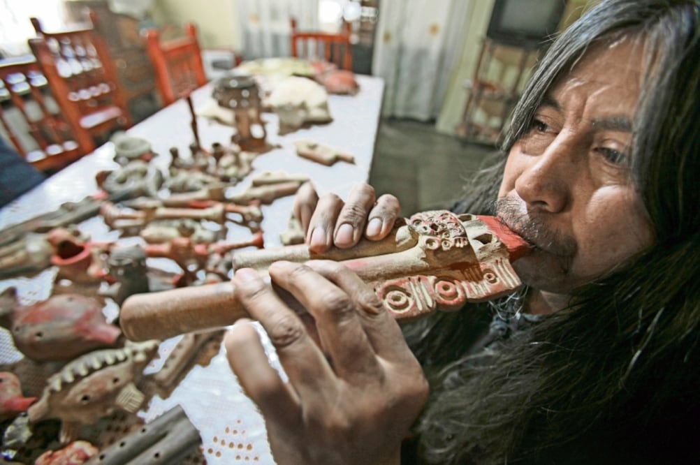 El hombre de 47 años, quien también se dedica a la ganadería, afirma que algunas de sus piezas han llegado a Europa, Estados Unidos, Asia (sobre todo China, Japón), Francia y países sud americanos. (FOTOS: JORGE ALVARADO. EL UNIVERSAL)