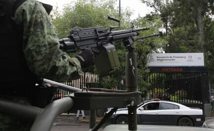 Evacuan oficinas de Finanzas en Morelia