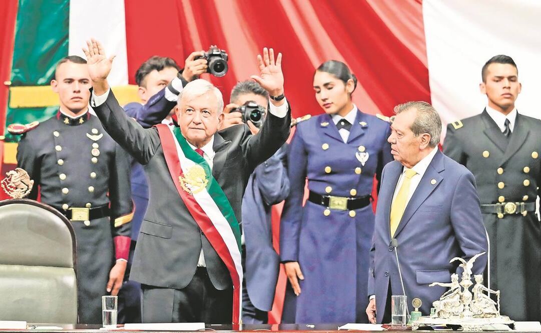 Celebra Morena época "posneoliberal", a dos años del triunfo de AMLO