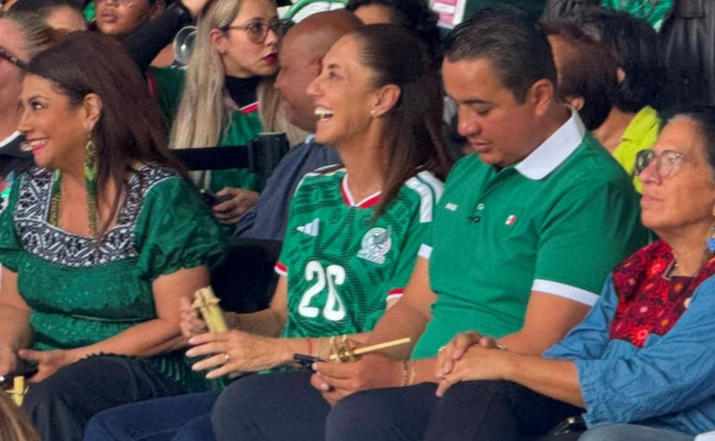 Presidenta Claudia Sheinbaum asiste al Deportivo Hermanos Galeana en la GAM para ver la inauguración del Mundial 2026 (11/06/2026). Foto: Salvador Corona / EL UNIVERSAL