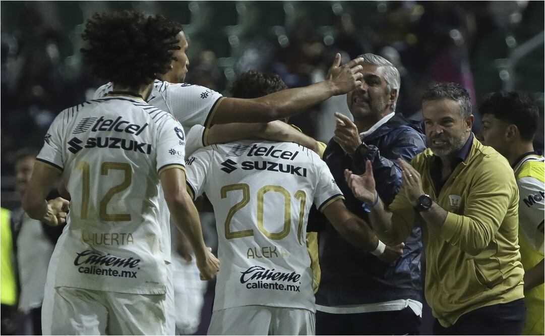 Salvio y Dinenno fueron los autores de los goles universitarios. FOTO: IMAGO7