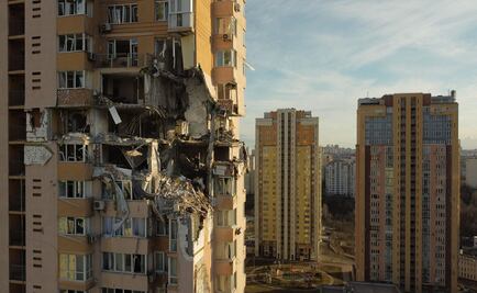 Ucrania reconoce más de 100 muertos tras ataques de misiles rusos contra 800 objetivos