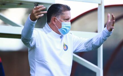 Las indisciplinas de Chivas en la era Ricardo Peláez