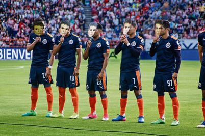 “Qué triste luce todo sin ti”...